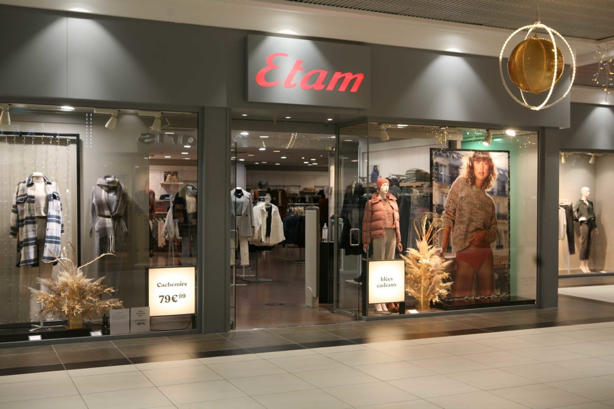 PK3-centre-commercial-cholet-boutique-etam-2